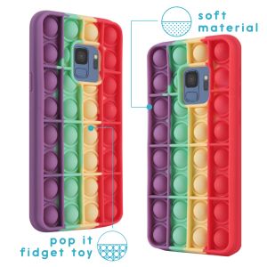 iMoshion Pop It Fidget Toy - Pop It Hülle Samsung Galaxy S9 - Rainbow