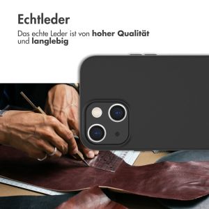 Accezz Leather Backcover mit MagSafe für das iPhone 14 - Schwarz