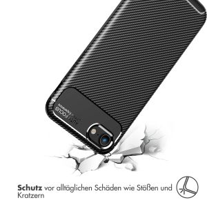 iMoshion Carbon-Hülle für das iPhone SE (2020 / 2022) 8 / 7 - Schwarz