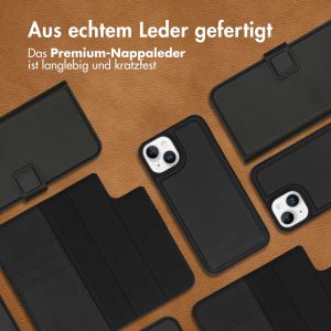 Accezz Premium Leather 2 in 1 Klapphülle für das iPhone 14 - Schwarz