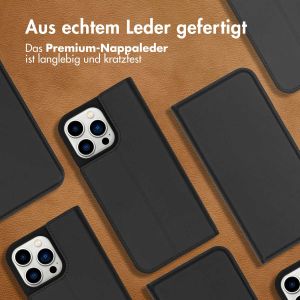 Accezz Premium Leather Slim Klapphülle für das iPhone 14 Pro Max - Schwarz