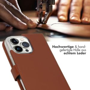 Selencia Echtleder Klapphülle für das iPhone 14 Pro Max - Hellbraun