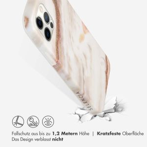 Selencia Aurora Fashion Back Case für das iPhone 12 (Pro) - ﻿Strapazierfähige Hülle - 100 % recycelt - Weißer Marmor