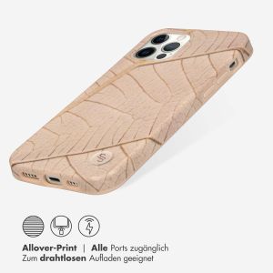 Selencia Aurora Fashion Back Case für das iPhone 12 (Pro) - ﻿Strapazierfähige Hülle - 100 % recycelt - Earth Leaf Beige