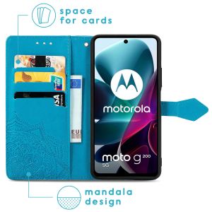 iMoshion Mandala Klapphülle für das Motorola Moto G200 - Türkis
