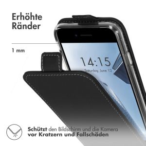 Accezz Schwarzer Flip Case für das iPhone SE (2022 / 2020) / 8 / 7