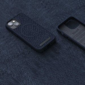 Njorð Collections Salmon Leather MagSafe Case für das iPhone 13 Mini - Petrol