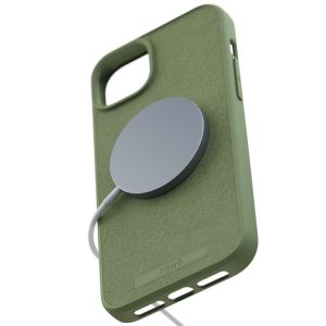 Njorð Collections Wildleder Comfort+ Case MagSafe für das iPhone 15 Plus - Olive