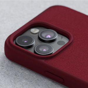 Njorð Collections Wildleder Comfort+ Case MagSafe für das iPhone 15 - Red