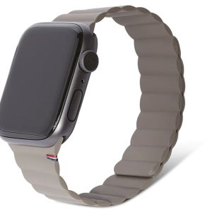 Decoded Silicone Magnetic Traction Strap Lite für Apple Watch Series 1-9 / SE / Ultra (2) - 42/44/45/49 mm - Dark Taupe