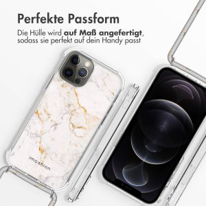 iMoshion Design Hülle mit Band für das iPhone 12 (Pro) - White Marble