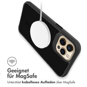iMoshion Rugged Hybrid Carbon Case mit MagSafe für das iPhone 12 (Pro) - Schwarz