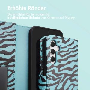 iMoshion ﻿Design Klapphülle für das Samsung Galaxy A54 (5G) - Black Blue Stripes
