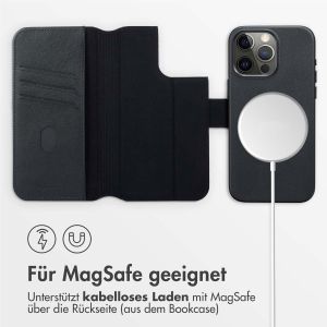 Accezz 2-in-1 Klapphülle aus Leder mit MagSafe für das iPhone 15 Pro Max - Onyx Black