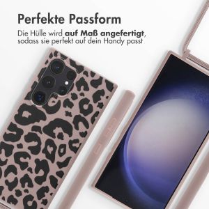 iMoshion Silikonhülle design mit Band für das Samsung Galaxy S24 Ultra - Animal Pink