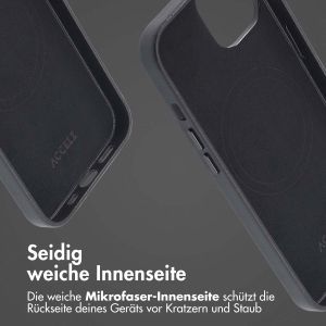 Accezz MagSafe Leather Backcover für das iPhone 14 - Onyx Black