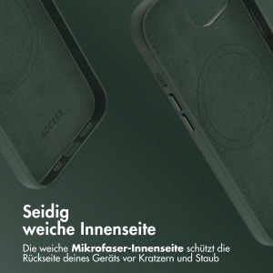 Accezz MagSafe Leather Backcover für das iPhone 14 - Cedar Green