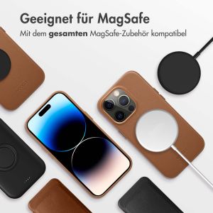 Accezz MagSafe Leather Backcover für das iPhone 14 Pro - Sienna Brown