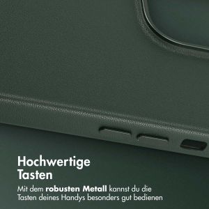 Accezz MagSafe Leather Backcover für das iPhone 14 Pro Max - Cedar Green