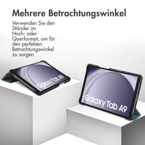 iMoshion Trifold Klapphülle für das Samsung Galaxy Tab A9 8.7 Zoll - Dunkelgrün