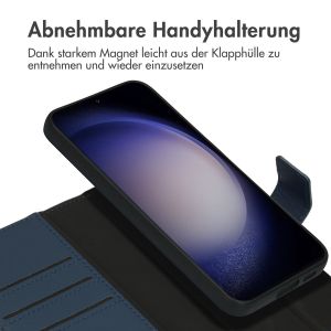 Accezz Premium Leather 2 in 1 Wallet Bookcase für das Samsung Galaxy S23 FE - Dunkelblau