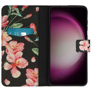 iMoshion Design TPU Klapphülle für das Samsung Galaxy S23 FE - Blossom Black
