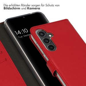 Selencia Echtleder Klapphülle für das Samsung Galaxy S23 FE - Rot