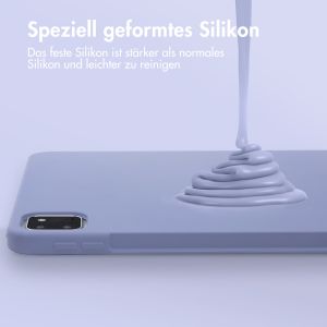 Accezz Liquid Silicone Back Cover mit Stifthalter für das iPad Pro 11 (2018 - 2022) - Lila