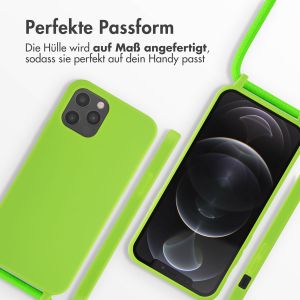iMoshion Silikonhülle mit Band für das iPhone 12 (Pro) - Grün fluoreszierend