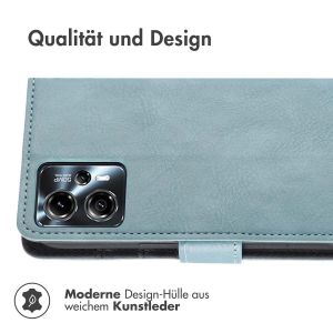 iMoshion Luxuriöse Klapphülle für das Motorola Moto G13 / G23 - Hellblau