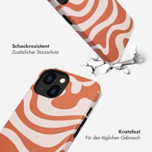 Selencia Vivid Back Cover für das iPhone 13 - Dream Swirl Orange