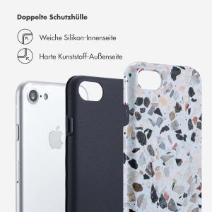 Selencia Vivid Back Cover für das iPhone SE (2022 / 2020) / 8 / 7 / 6(s) - Chic Terazzo