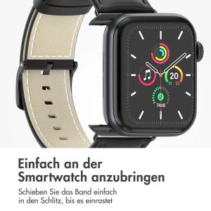 iMoshion Klassisches Lederarmband für die Apple Watch Series 1-9 / SE / Ultra (2) - 42/44/45/49 mm – Schwarz