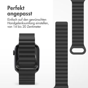 iMoshion Silikon-Magnetarmband für die Apple Watch Apple Watch Series 1-9 / SE - 38/40/41 mm - Schwarz / Grau