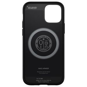 Spigen MagSafe Armor Hülle für das iPhone 12 (Pro) - Schwarz