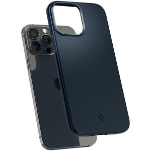 Spigen Thin Fit™ Hardcase für das iPhone 13 Pro - Blau
