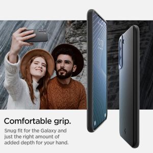Spigen Thin Fit™ Hardcase für das Samsung Galaxy S22 - Schwarz