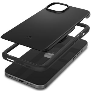 Spigen Thin Fit™ Hardcase für das iPhone 15 - Schwarz