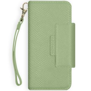 Selencia Klapphülle mit herausnehmbarem Backcover iPhone 13 - Grün