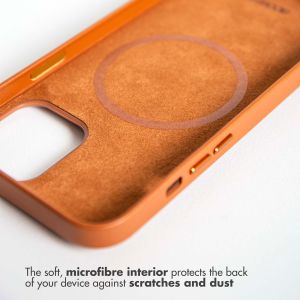 Accezz Leather Backcover mit MagSafe iPhone 12 Mini - Braun