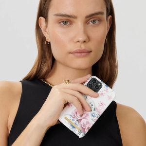 iDeal of Sweden Fashion Back Case für das Samsung Galaxy S22 - Floral Romance