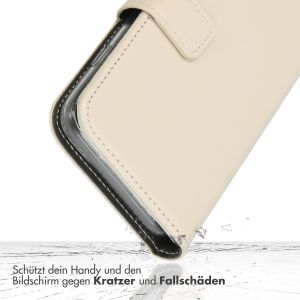 Selencia Echtleder Klapphülle für das Samsung Galaxy S21 FE - Hellgrau