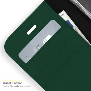 Accezz Wallet TPU Klapphülle für das iPhone 13 Pro - Grün