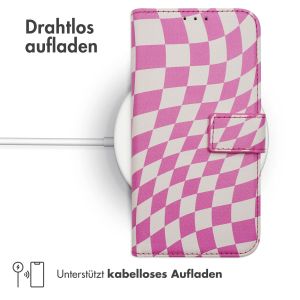 iMoshion ﻿Design Klapphülle für das iPhone 11 - Retro Pink