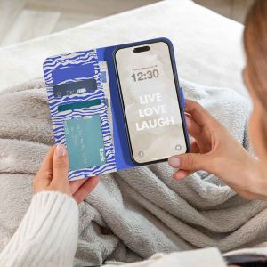 iMoshion ﻿Design Klapphülle für das Samsung Galaxy A51 - White Blue Stripes