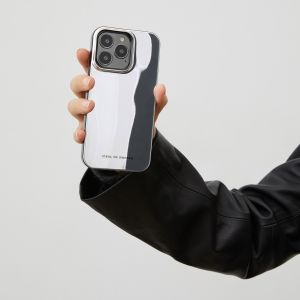 iDeal of Sweden Mirror Case mit MagSafe für das iPhone 14 Pro - Mirror