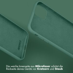 Accezz Liquid Silikoncase iPhone 13 Mini - Dunkelgrün