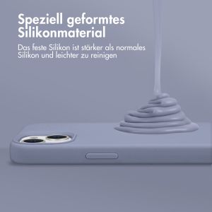 Accezz Liquid Silikoncase für das iPhone 15 Plus - Lavender Grey