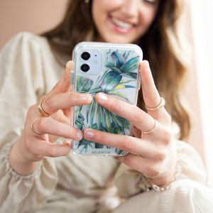 Selencia Zarya Fashion-Backcover mit zuverlässigem Schutz für das Samsung Galaxy A13 (4G) - Green Jungle Leaves