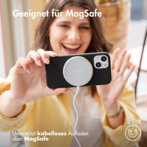 Accezz Liquid Silikoncase mit MagSafe für das iPhone 12 Pro Max - Schwarz